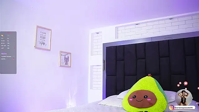 Marianamonroe  online show from September 14, 7:02 pm