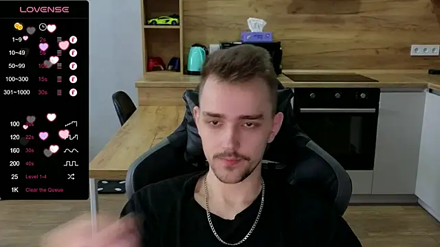 Larstar01 online show from January 12, 10:23 am