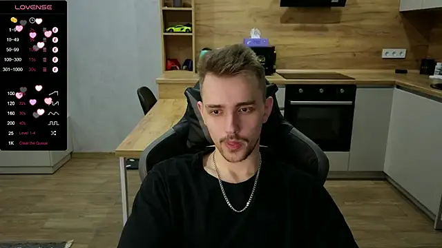 Larstar01 online show from January 13, 11:08 am