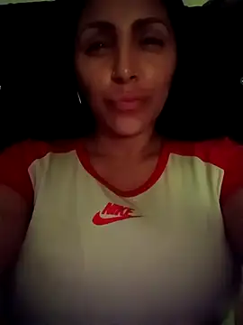 tiffani  love online show from September 18, 2:13 am