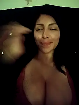 tiffani  love online show from September 30, 11:26 am