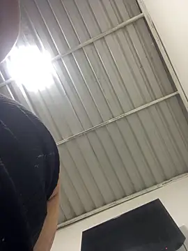 lulu kis online show from November 24, 10:53 pm