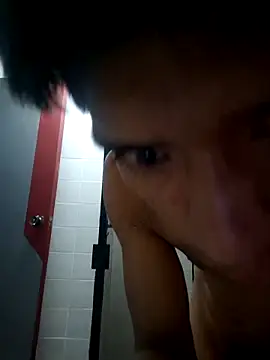 Jerryhottt online show from April 4, 4:00 am