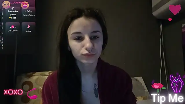 Snapshot of _Nika_Kik chatting on January 29, 1:28 pm Nika Kik online show from January 29, 1:28 pm