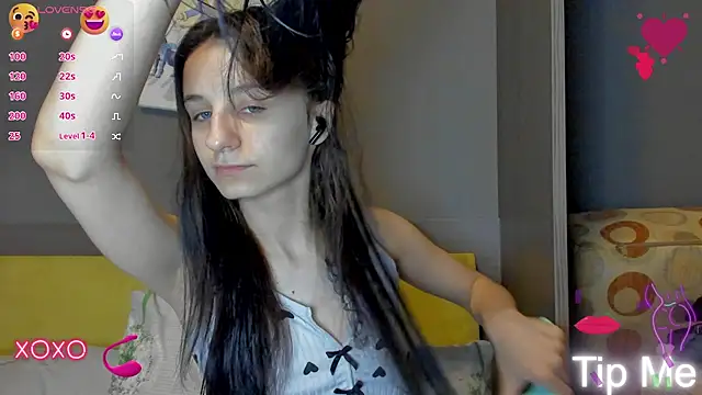 Snapshot of _Nika_Kik chatting on March 4, 6:07 pm Nika Kik online show from March 4, 6:07 pm