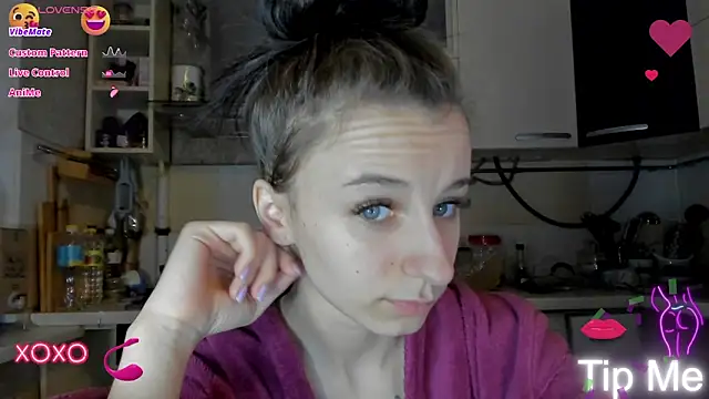 Snapshot of _Nika_Kik chatting on March 10, 3:52 pm Nika Kik online show from March 10, 3:52 pm