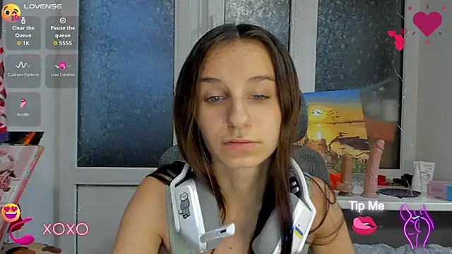 Snapshot of _Nika_Kik chatting on October 17, 2:41 pm Nika Kik online show from October 17, 2:41 pm