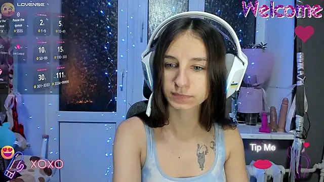 Snapshot of _Nika_Kik chatting on November 24, 4:07 pm Nika Kik online show from November 24, 4:07 pm