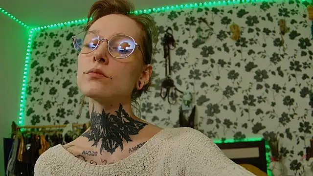 Littlespacemouse online show from September 29, 3:06 pm