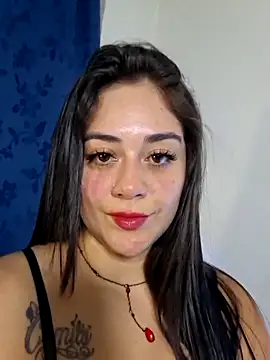 Snapshot of nahomi_sweett chatting on May 1, 10:42 am nahomi sweett online show from May 1, 10:42 am