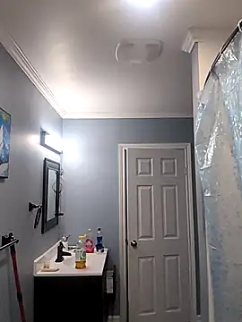 Snapshot of jonnyjenner chatting on October 7, 4:20 am jonnyjenner online show from October 7, 4:20 am