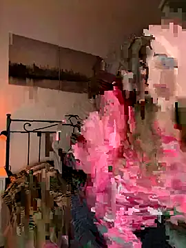 Snapshot of Sashabunny chatting on December 13, 10:04 pm Sashabunny online show from December 13, 10:04 pm