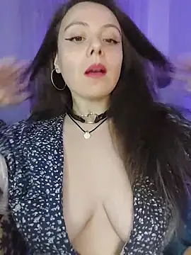 Snapshot of Kimiechanuwu chatting on March 4, 6:36 pm Kimiechanuwu online show from March 4, 6:36 pm