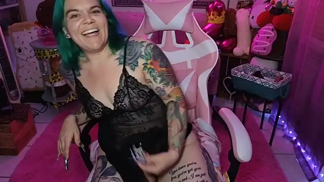 CherryBombBomb online show from September 28, 5:46 am