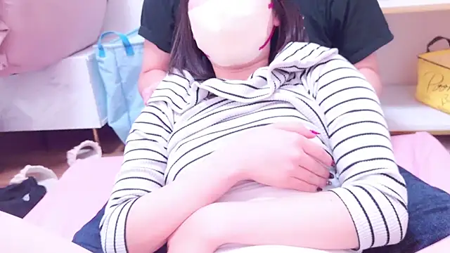 Ultorahand xoxo online show from December 13, 2:49 pm