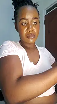 Snapshot of pnut_20 chatting on December 18, 9:51 pm pnut 20 online show from December 18, 9:51 pm