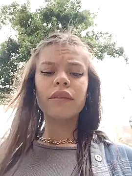 Violeta 12- online show from December 20, 4:36 pm