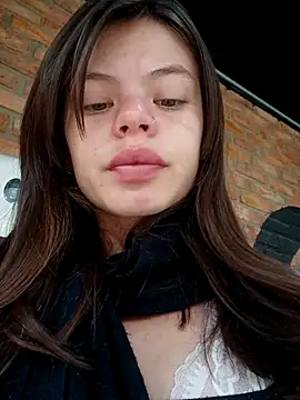 Violeta 12- online show from February 13, 12:45 pm