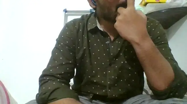 naughtymike0007 online show from December 28, 11:09 am