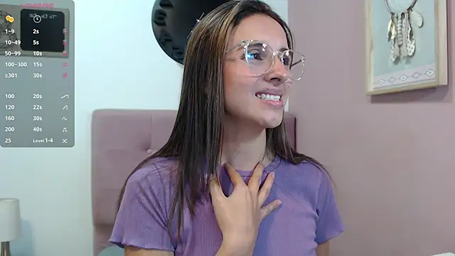 sofia her online show from February 11, 10:39 pm