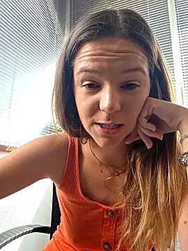 lucie mehott online show from July 29, 8:45 am
