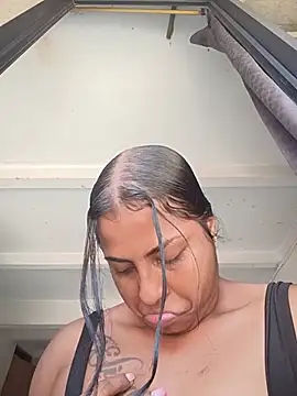 Giselabrunette25 online show from June 12, 3:22 pm