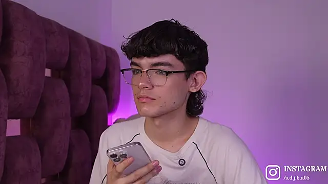 Angelo 018 online show from March 29, 1:27 am