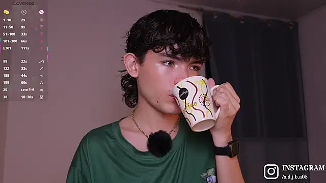 Angelo 018 online show from April 23, 2:24 am
