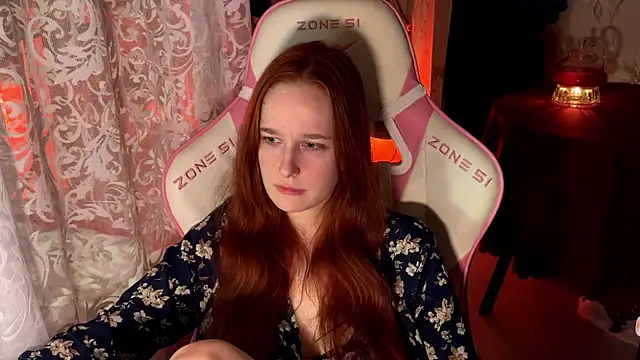 Snapshot of pearl_princess_ chatting on September 29, 2:06 am pearl princess online show from September 29, 2:06 am