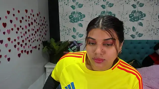 LindaBreeS online show from January 25, 6:24 pm
