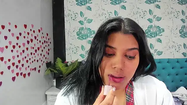 LindaBreeS online show from January 26, 5:13 pm