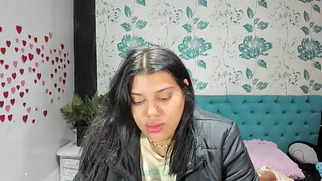 LindaBreeS online show from March 13, 6:23 pm