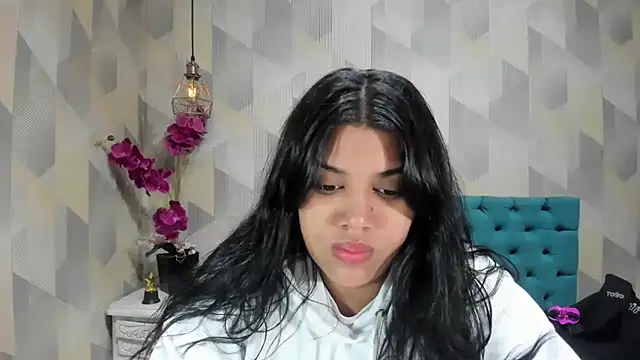 LindaBreeS online show from September 27, 1:38 pm