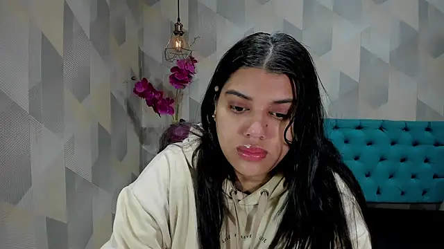 LindaBreeS online show from October 28, 12:09 pm