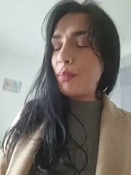 JolieLizz online show from November 4, 12:26 pm