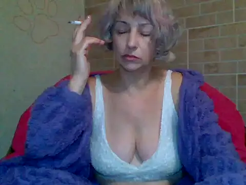 Lorie Carrie online show from December 2, 3:58 pm