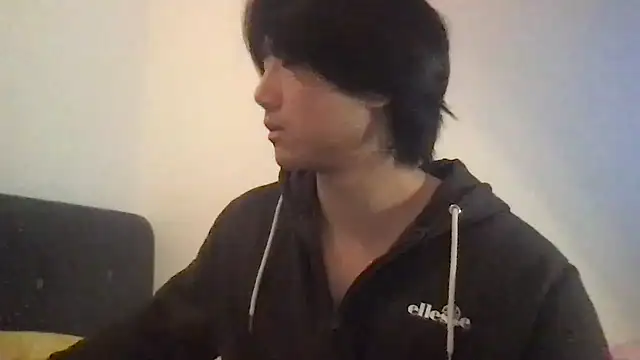 jungcock3210 online show from December 2, 7:25 am