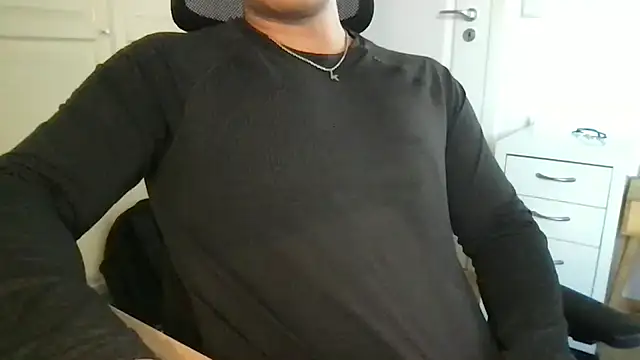 jungcock3210 online show from September 23, 1:03 pm