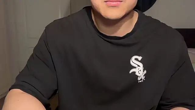 jungcock3210 online show from November 4, 5:01 pm