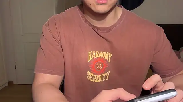 jungcock3210 online show from December 2, 3:29 pm