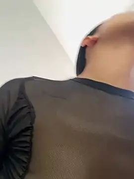 Snapshot of Nikothyna chatting on March 7, 8:39 pm Nikothyna online show from March 7, 8:39 pm