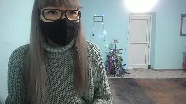 Snapshot of elllaaxx chatting on January 1, 6:05 am elllaaxx online show from January 1, 6:05 am