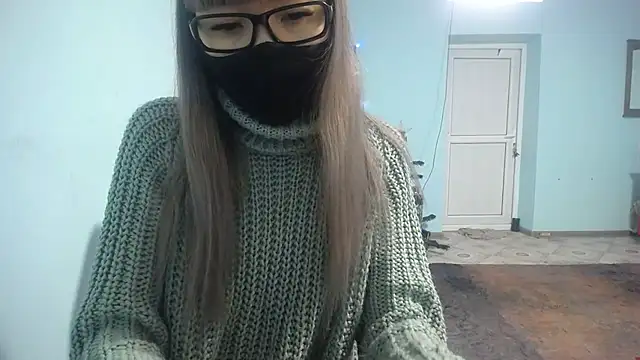 Snapshot of elllaaxx chatting on January 2, 4:52 am elllaaxx online show from January 2, 4:52 am