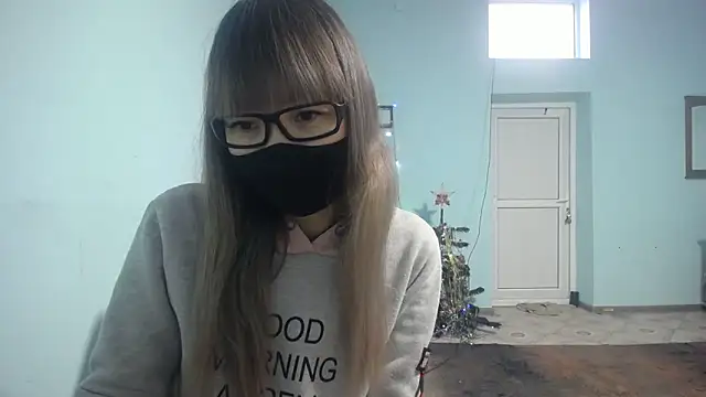 Snapshot of elllaaxx chatting on January 15, 3:22 am elllaaxx online show from January 15, 3:22 am