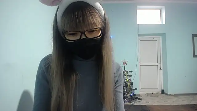 Snapshot of elllaaxx chatting on January 19, 3:50 am elllaaxx online show from January 19, 3:50 am