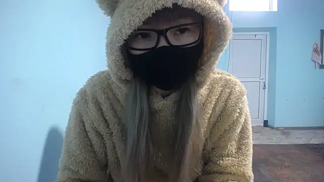 Snapshot of elllaaxx chatting on January 28, 3:15 am elllaaxx online show from January 28, 3:15 am
