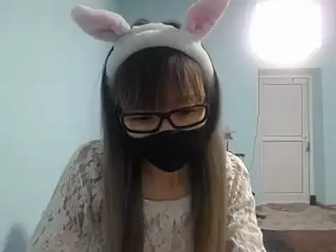 Snapshot of elllaaxx chatting on February 10, 7:15 am elllaaxx online show from February 10, 7:15 am