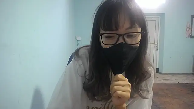 Snapshot of elllaaxx chatting on September 12, 3:50 am elllaaxx online show from September 12, 3:50 am