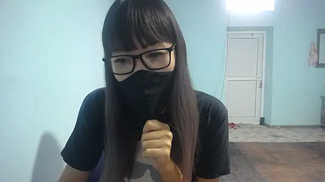 Snapshot of elllaaxx chatting on September 16, 3:51 am elllaaxx online show from September 16, 3:51 am