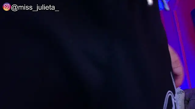 Julieta Russell online show from May 21, 11:28 am